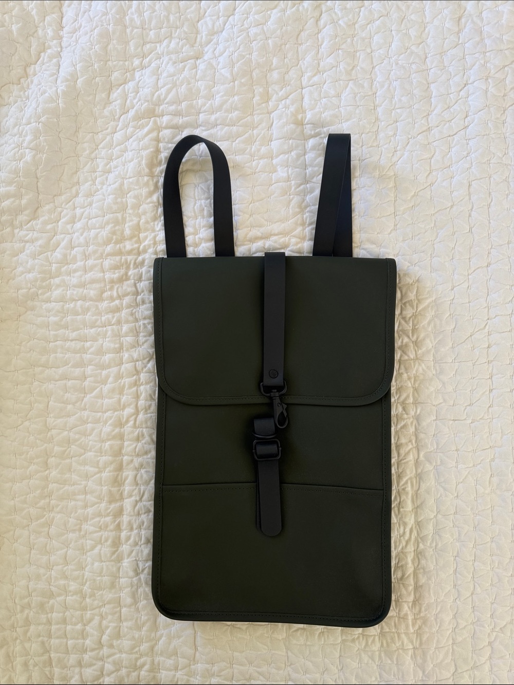 RAINS Minimalist Dark Green Men's Backpack - Sleek Urban Carry